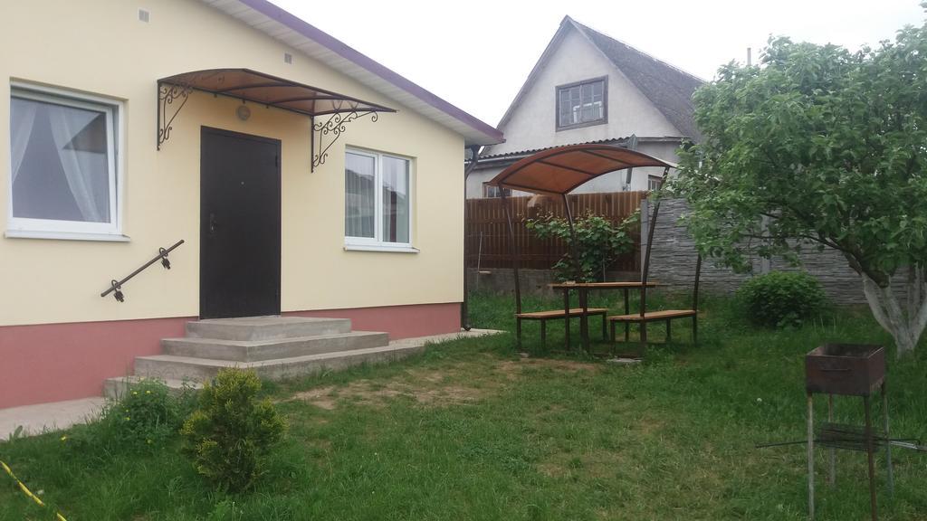 Usadba V Lapenkah Villa Hrodna Kültér fotó